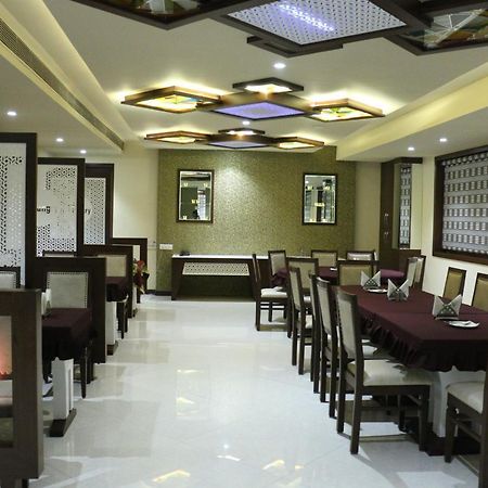 Hotel Ashish Continental Phagwāra Kültér fotó