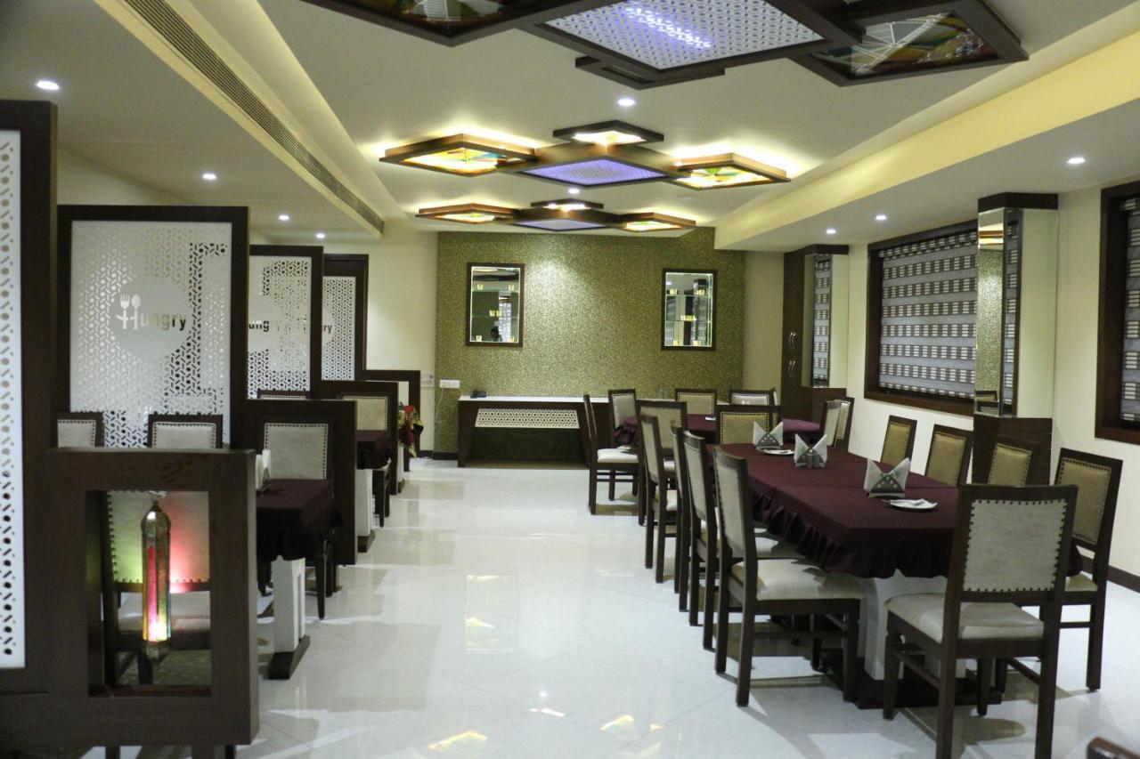 Hotel Ashish Continental Phagwāra Kültér fotó